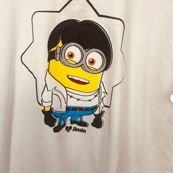 BTS x Despicable Me Callab Limited Edition Short Sleeve Graphic Tee Shirt - Picture 6 of 8